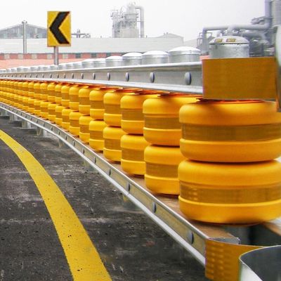 Barris de rolamento Barreira de segurança rodoviária Cercas galvanizadas para segurança rodoviária