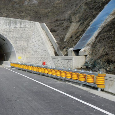 Barreira de rolos de segurança do tráfego rodoviário com certificado ISO Q235 Q345 EVAl