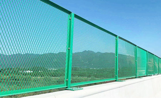 Grelha de malha de metal galvanizado revestido de pó anti-reflexão para estrada em aço inoxidável