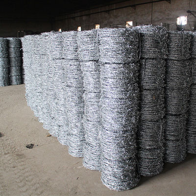 Rolo de arame farpado de aço inoxidável galvanizado personalizado