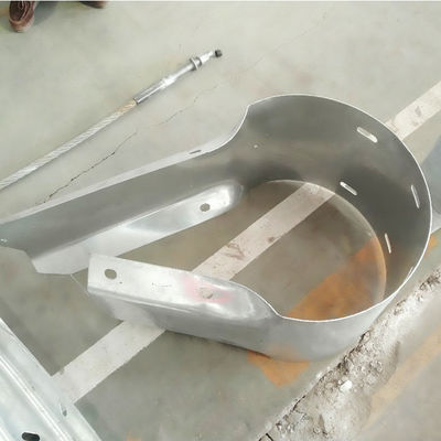 Q235 Q345 Customizado Hot Dip Galvanizado Ferro Rodoviário Guardrail Round End à venda