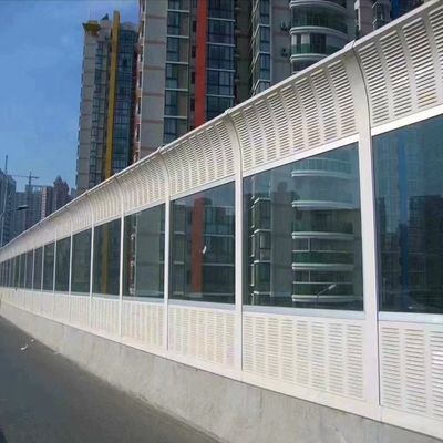 Barreira de ruído rodoviário com painel de alumínio e tela de isolamento acústico e barreira de isolamento
