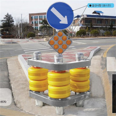 Certificado ISO Advanced Highway Road Traffic Safety PU Foam / EVA Roller Guardrail Anti-Corrosion Roller Crash Barrier