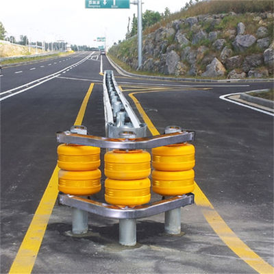 Segurança do Tráfego Rodoviário Barreira de rolos de espuma de PU para proteger condutores e pedestres
