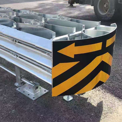 Barreira de almofada de colisão galvanizada e revestida em pó para a segurança do tráfego rodoviário