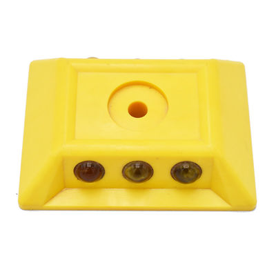 Banda refletora de plástico quadrado para segurança rodoviária com certificação IP68 10cm-25cm