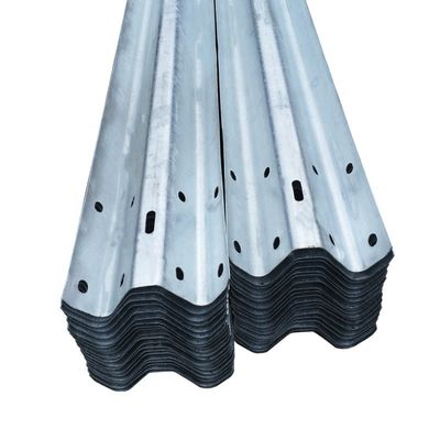 USA AASHTO-M180 Crash Barrier Guardrail com tecnologia laminada a frio galvanizada a quente
