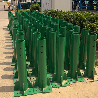 Post de flange de aço galvanizado por imersão a quente para desempenho duradouro