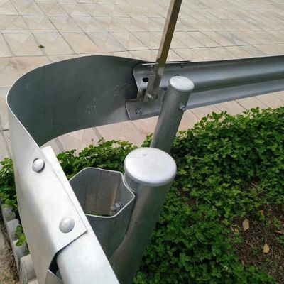 Segurança exterior Secção redonda Post de guarda de aço para proteção rodoviária
