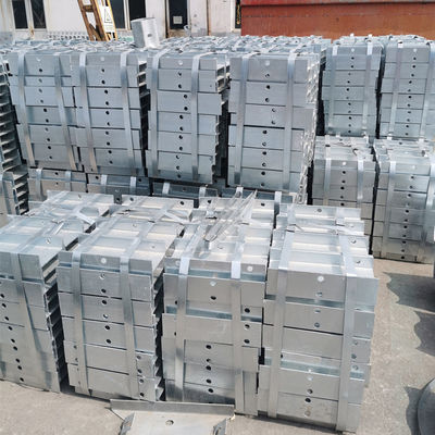 Postes e espaçadores H galvanizados e revestidos em pó para instalação de corrimão de proteção AASHTO M-180