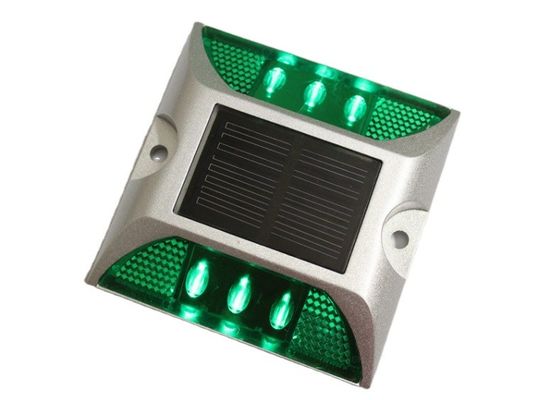 Estrada quadrada com luz solar LED Branco Amarelo Vermelho Azul Verde Cone de aviso de estrada
