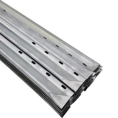 Guarda-costas de vigas de pontes de rodovias com comprimento personalizado e acabamento galvanizado a quente