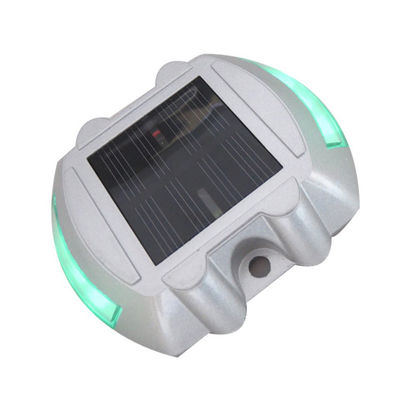 Marcador LED de dois lados reflector de olho de gato Solar Road Stud para normas de segurança rodoviária