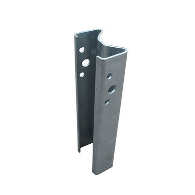 Galvanizado Q235 SJ235R Ferro Rodoviário Guardrail Sigma Post com design personalizado