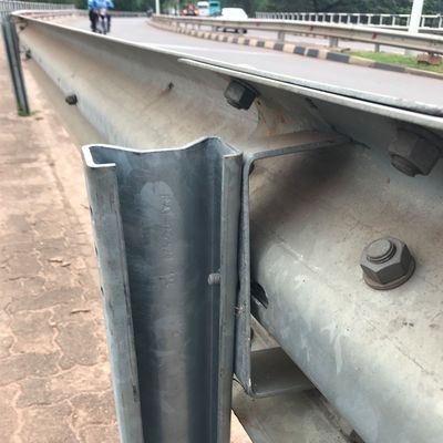 Galvanizado Q235 SJ235R Ferro Rodoviário Guardrail Sigma Post com design personalizado
