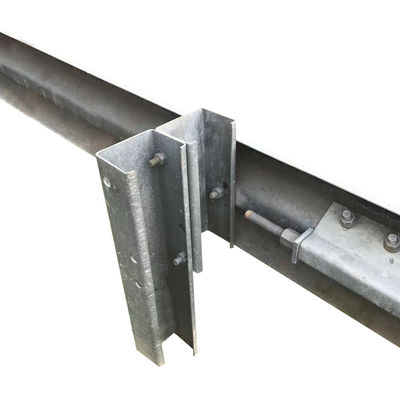 Segurança rodoviária personalizada C Post W Beam Steel Galvanized Highway Guardrail para longo prazo