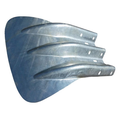 Galvanizado a quente W Beam Highway Guardrail com tamanho personalizado e Fishtail End