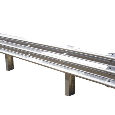 Segurança rodoviária Corrimão de proteção rodoviária de aço galvanizado revestido de zinco para o padrão AASHTO M-180