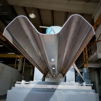 Segurança rodoviária galvanizada a quente W Beam Highway Guardrail Barreira de aço para estrada