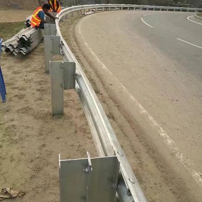 Segurança do Tráfego Rodoviário H Post para a Segurança Zinc revestido aço galvanizado Highway Guardrail