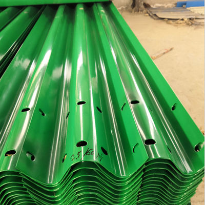 Q235 Ferro Cor Customizado W Beam Highway Guardrail Para Proteção de Segurança Externa