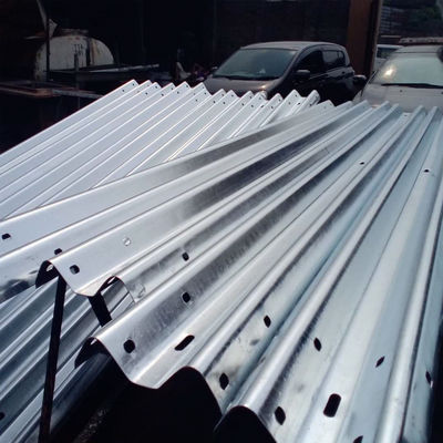 Barreira recta Galvanizado de aço galvanizado de estrada