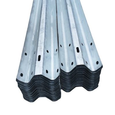 Barreira de trânsito de estradas de proteção com feixe W/feixe triplo de aço galvanizado a quente