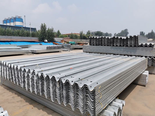 Revestimento de zinco personalizado W Beam/Thrie Beam Guardrail para AASHTO M-180 Standard Highway