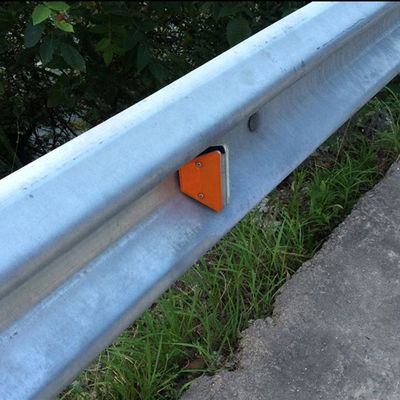 Refletor galvanizado de corrimão de segurança rodoviário para instalações rodoviárias a preços competitivos