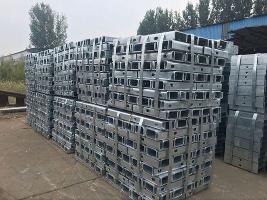 ISO9001 2000 Certificado Hot Dip Galvanized Zinc Steel Highway Guardrail Post e Spacer
