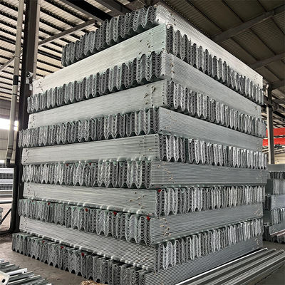 AASHTO M-180 W Beam Galvanized Steel Guardrail personalizado para barreira de tráfego rodoviário