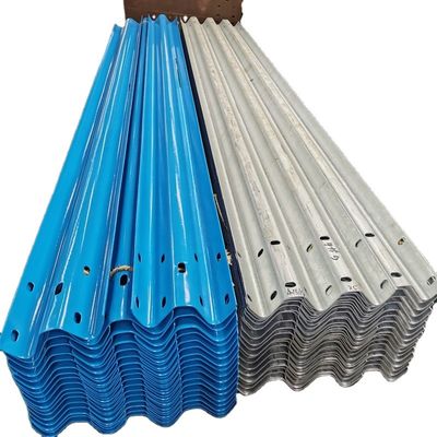 Controle de tráfego exterior Q235 Q345 Aço W Beam Highway Guardrail System para personalizado