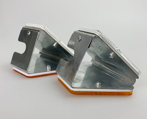 Refletor de corrimão de estrada galvanizado a quente para instalações rodoviárias