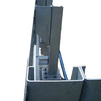 Galvanizado a quente U Spacer/Channel Spacer Highway Guardrail fabricado pela China