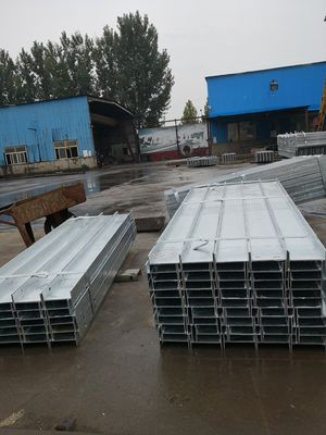 Padrão de Segurança Rodoviária Tamanho W Barranco de proteção de feixe com tecnologia laminada a frio galvanizada a quente