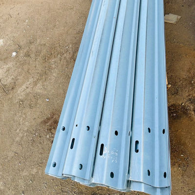 Segurança rodoviária Grelha de segurança rodoviária galvanizada de feixe W com certificação ISO 9001/14001/18001