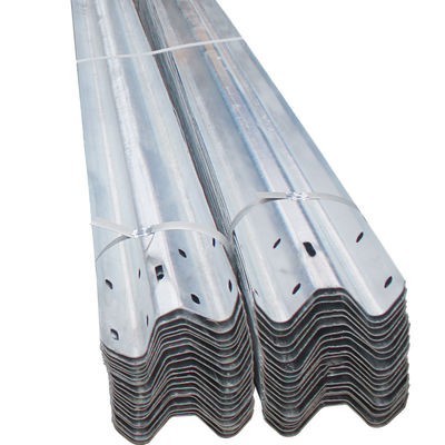 Q235 Q345 Corrimão galvanizado galvanizado corrugado para rodovias fabricado por certificados