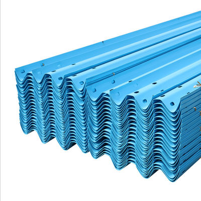Q235 Q345 Corrimão galvanizado galvanizado corrugado para rodovias fabricado por certificados