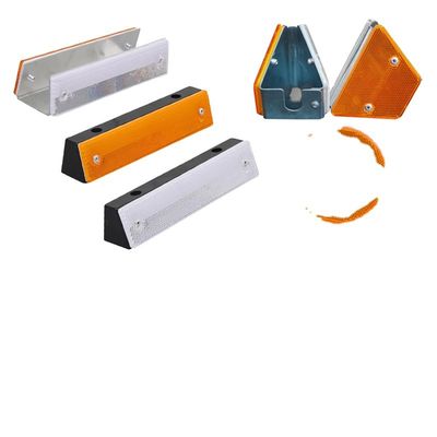 Materiais de alumínio PC Segurança do Tráfego Refletores solares para estradas 100*100*20mm para estradas
