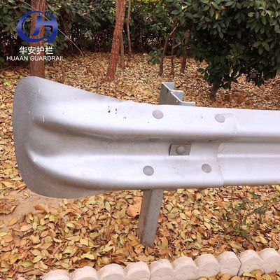 Barreira de controle de multidão vedação galvanizado de aço galvanizado rodoviário guarda-corredor cauda de peixe fim