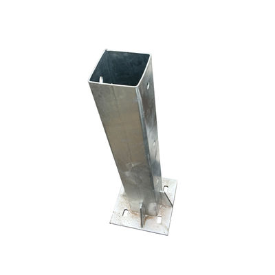 Postes de guarda galvanizados anti-corrosivo fabricados para barreira de estrada de tráfego