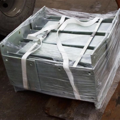Postes de vedação galvanizados laminados a quente com flange de aço inoxidável personalizado