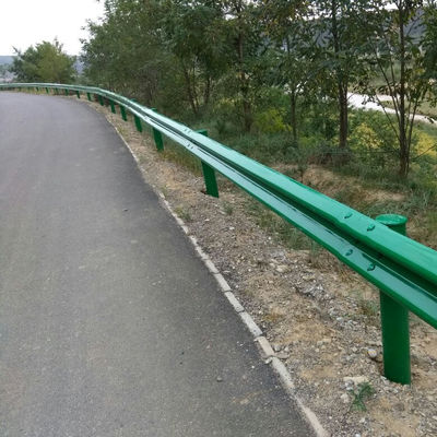 Estrada Rodoviária Curva Curva Barranco Galvanizado Ferro Estrada Barreira para a segurança do tráfego