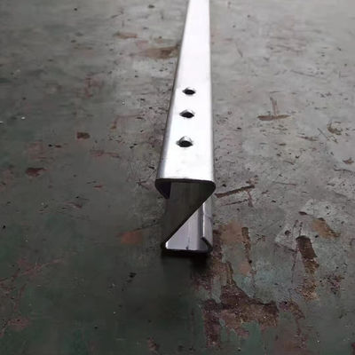 Ponto Z galvanizado a quente de aço inoxidável para segurança rodoviária e resistência à corrosão