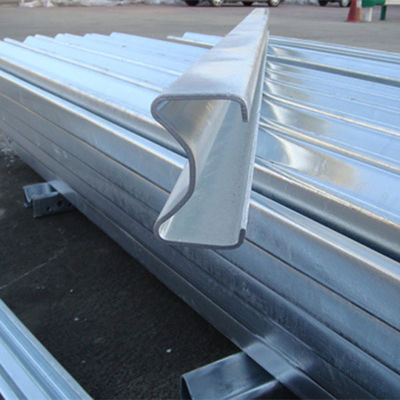 Postes de aço Metal Sigma galvanizado a quente personalizados para corrimão rodoviário