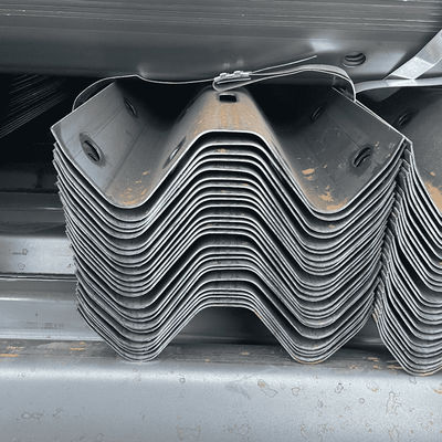 Relógio de proteção rodoviária 550-600 g/m2 Revestimento de zinco e tecnologia galvanizada a quente