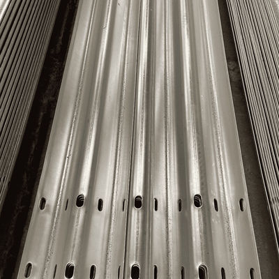 Q235 Q345 W Beam Aashto M180 Highway Guardrail com certificação CE/BV/ISO 14001
