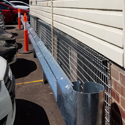 A Aashto M180 Highway Guardrail para o Quénia Solução anti-corrosião e segurança rodoviária