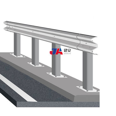 Segurança exterior Grelha de proteção galvanizada e proteções de trilhos personalizadas com aço galvanizado