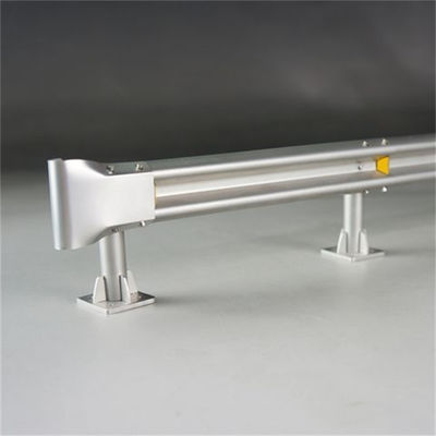 A AASHTO M-180 Standard Galvanized Highway Guardrail para barreira de tráfego de autoestradas